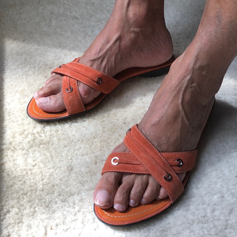 Orange Flats by Tod’s